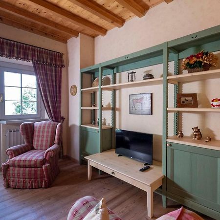 Apartamento Contessa Pace - Luxury Flat Selvino Exterior foto